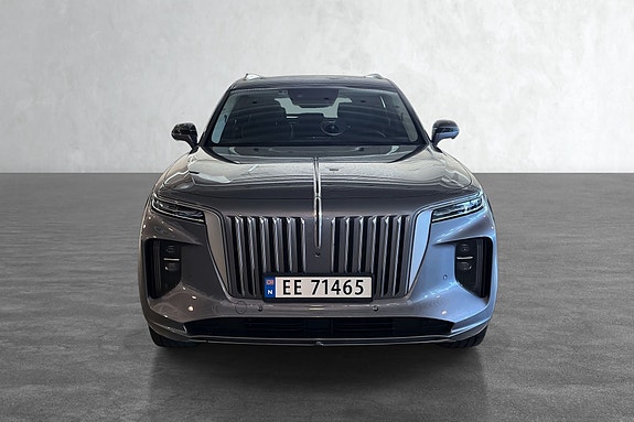 Hongqi E-HS9 5 of 16
