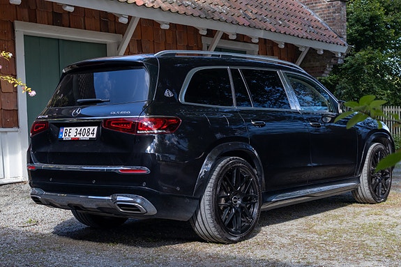 Mercedes-Benz GLS600 8 of 30