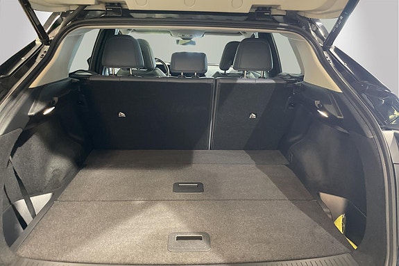 Nissan Ariya 5 of 27