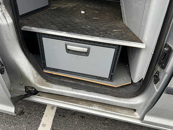 Volkswagen Caddy Maxi 13 of 30