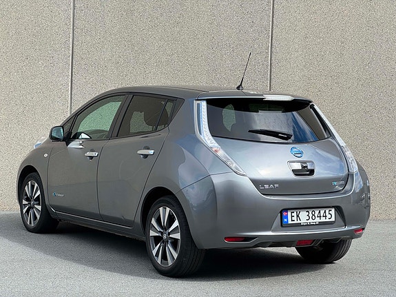 Nissan Leaf 6 of 20