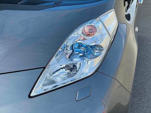 Nissan Leaf 19 of 20