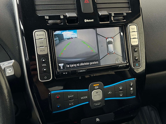 Nissan Leaf 14 of 20