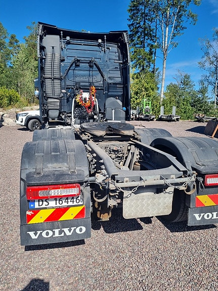 Volvo FM 500 6x2 5 of 5