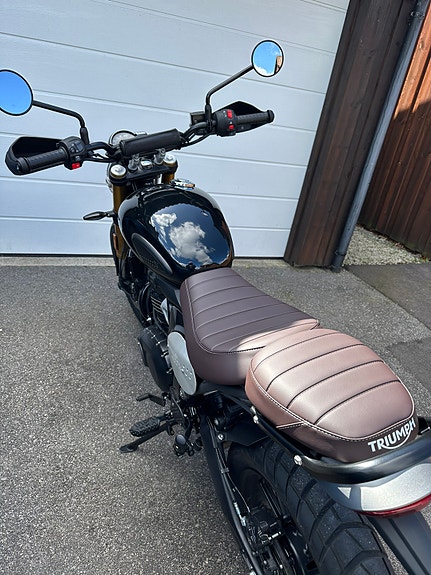 Triumph Scrambler 400 X 8 of 8