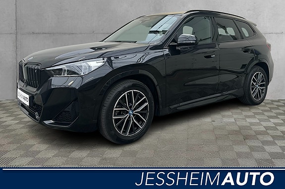 BMW iX1 3 of 23
