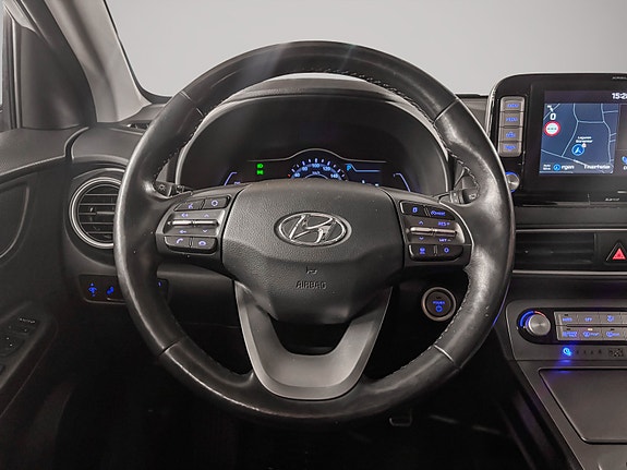 Hyundai Kona 12 of 28
