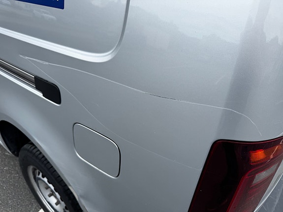 Volkswagen Caddy Maxi 9 of 30