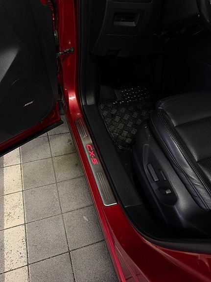 Mazda CX-5 13 of 19