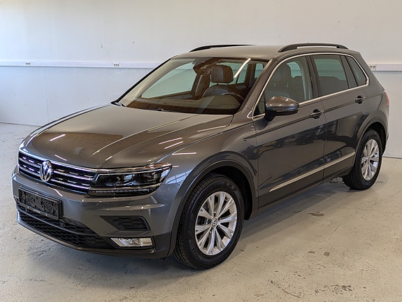 Volkswagen Tiguan 2 of 30