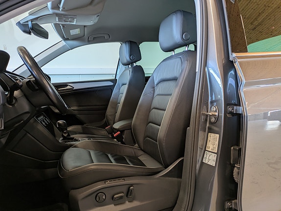 Volkswagen Tiguan 13 of 30