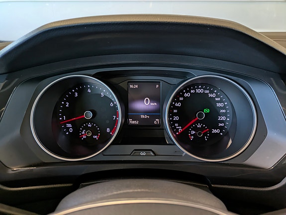 Volkswagen Tiguan 22 of 30