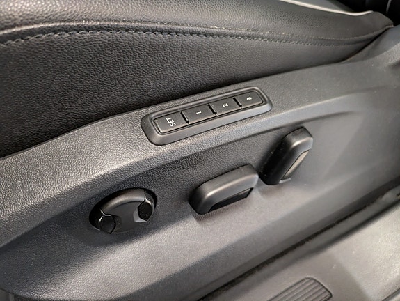 Volkswagen Tiguan 14 of 30