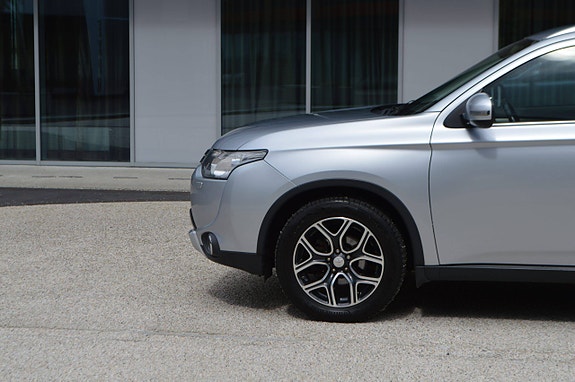 Mitsubishi Outlander 5 of 26