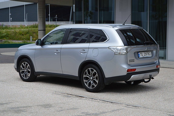 Mitsubishi Outlander 6 of 26