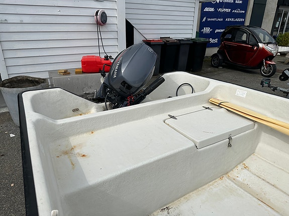 Siddis 410 med Yamaha F9.9HMHL(15) + henger 7 of 7