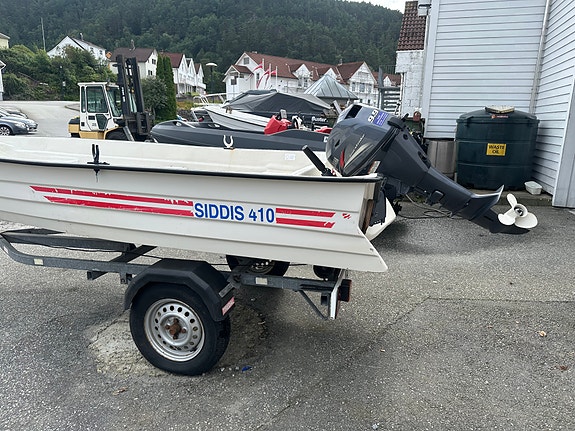 Siddis 410 med Yamaha F9.9HMHL(15) + henger 2 of 7
