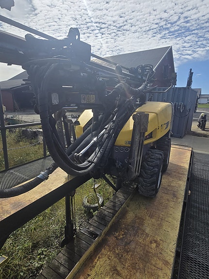 Atlas Copco T15 8 of 13
