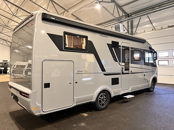 Adria SONIC SUPREME 700 DL - MultiJet3 180HP  44H 3 of 30