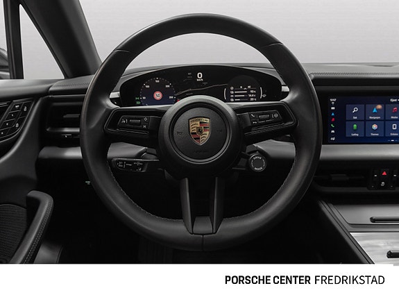 Porsche Macan 17 of 30