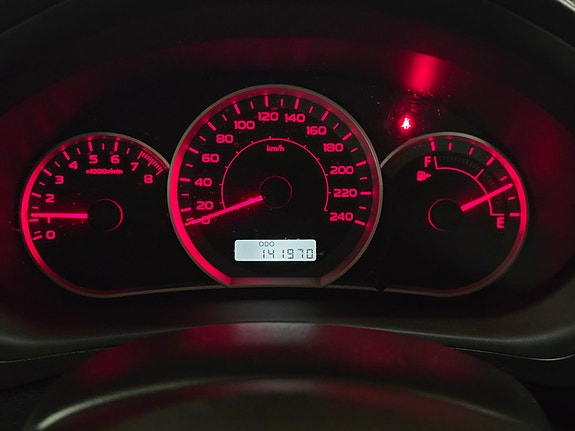 Subaru Impreza 17 of 30