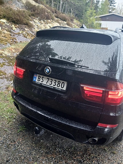 BMW X5 2 of 10