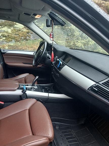 BMW X5 10 of 10