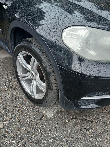 BMW X5 3 of 10