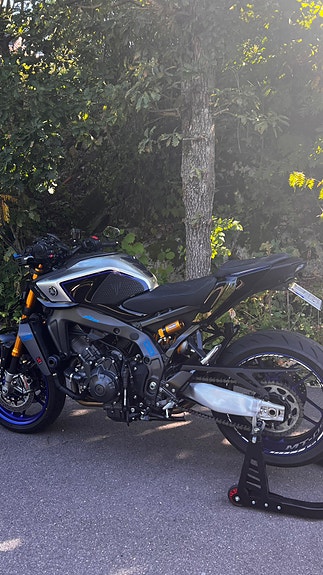 Yamaha MT-09 6 of 21