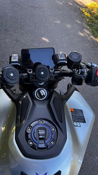 Yamaha MT-09 15 of 21