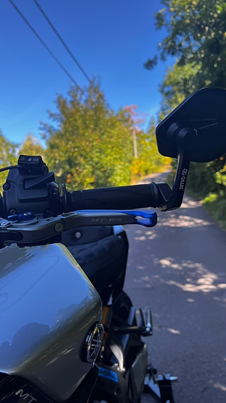 Yamaha MT-09 12 of 21