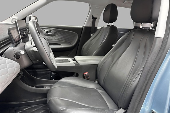 Dongfeng Box 11 of 24