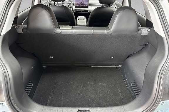 Dongfeng Box 17 of 24