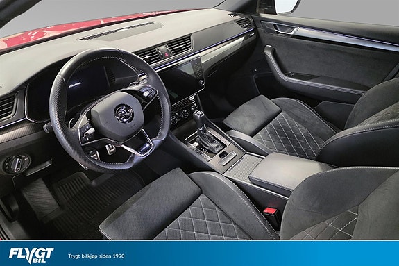 Skoda Superb 8 of 30
