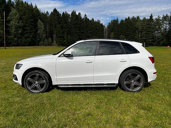 Audi Q5 4 of 24