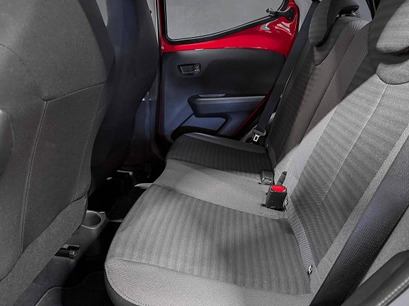 Toyota Aygo 25 of 28