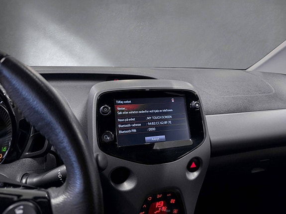 Toyota Aygo 21 of 28