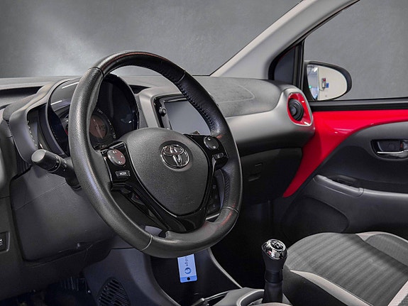 Toyota Aygo 12 of 28
