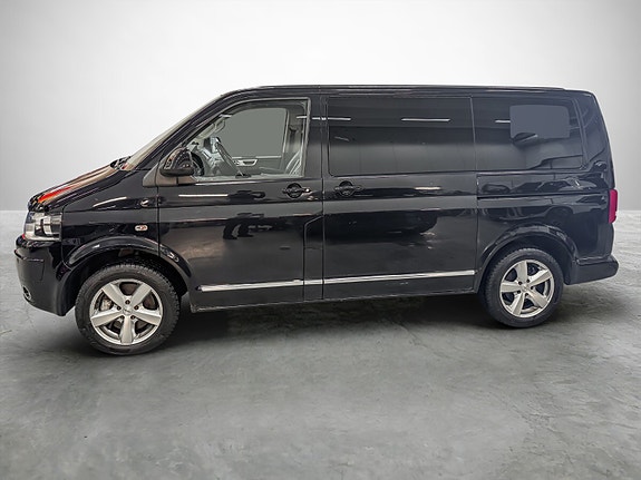 Volkswagen Multivan 2 of 30