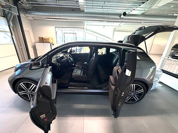 BMW i3 14 of 16