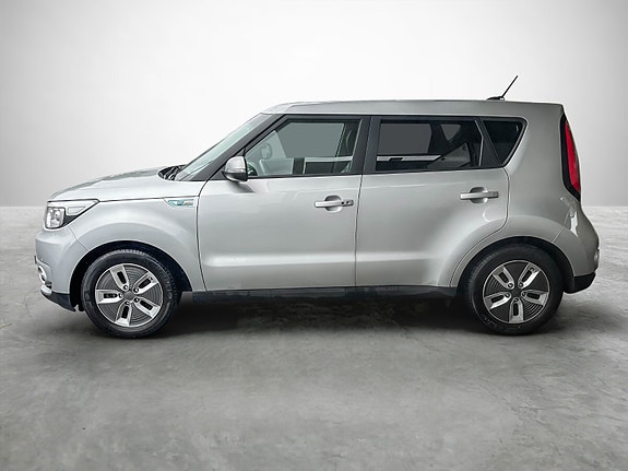 Kia e-Soul 2 of 30