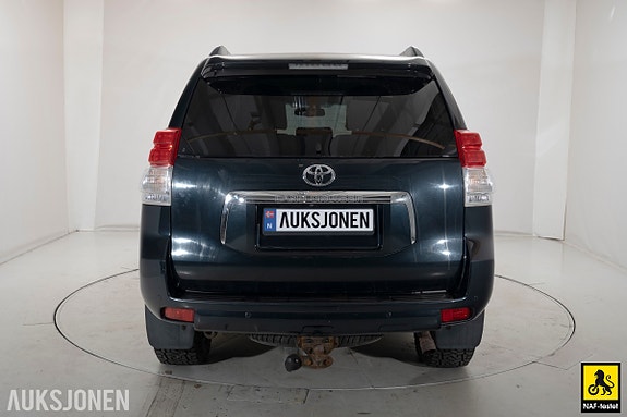 Toyota Land Cruiser 5 of 30