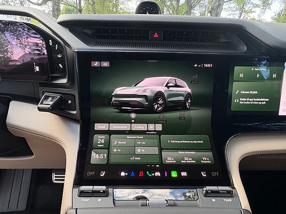 Porsche Cayenne 9 of 20