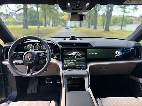 Porsche Cayenne 12 of 20