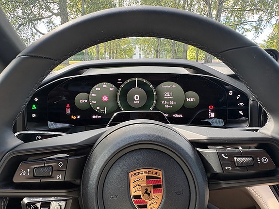 Porsche Cayenne 5 of 20