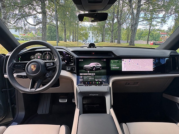 Porsche Cayenne 11 of 20