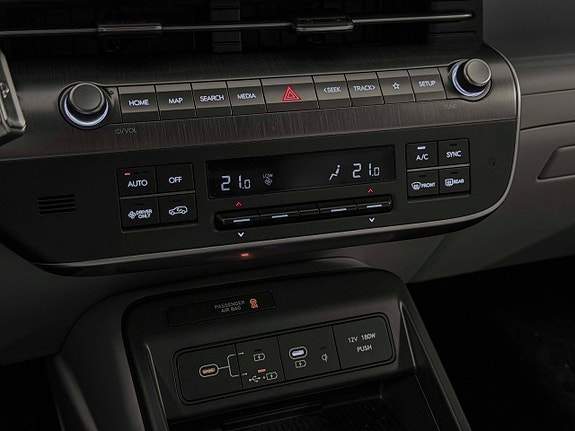 Hyundai Kona 21 of 30