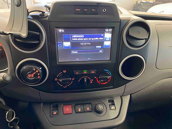Peugeot Partner 16 of 23