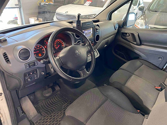 Peugeot Partner 9 of 23