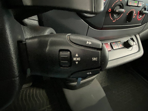 Peugeot Partner 15 of 23